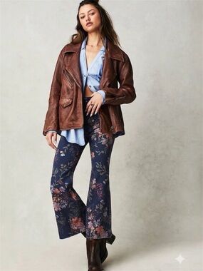 Free People We The Free Youthquake Purple Navy Floral Flare Jeans Size 28